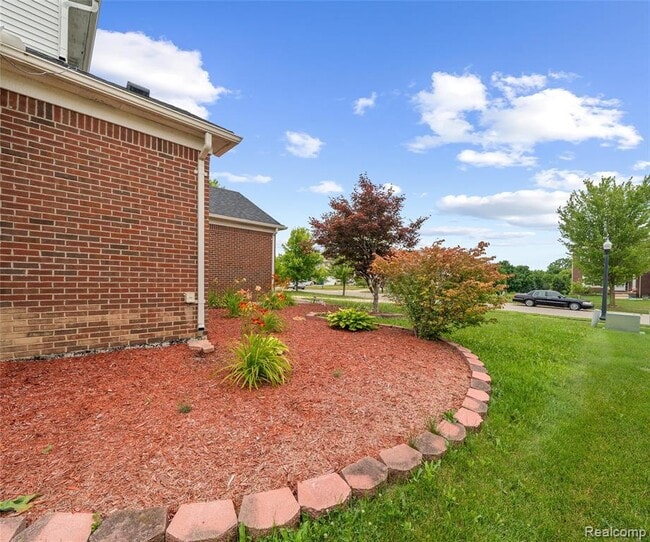 Photo - 5864 Willow Ridge Dr