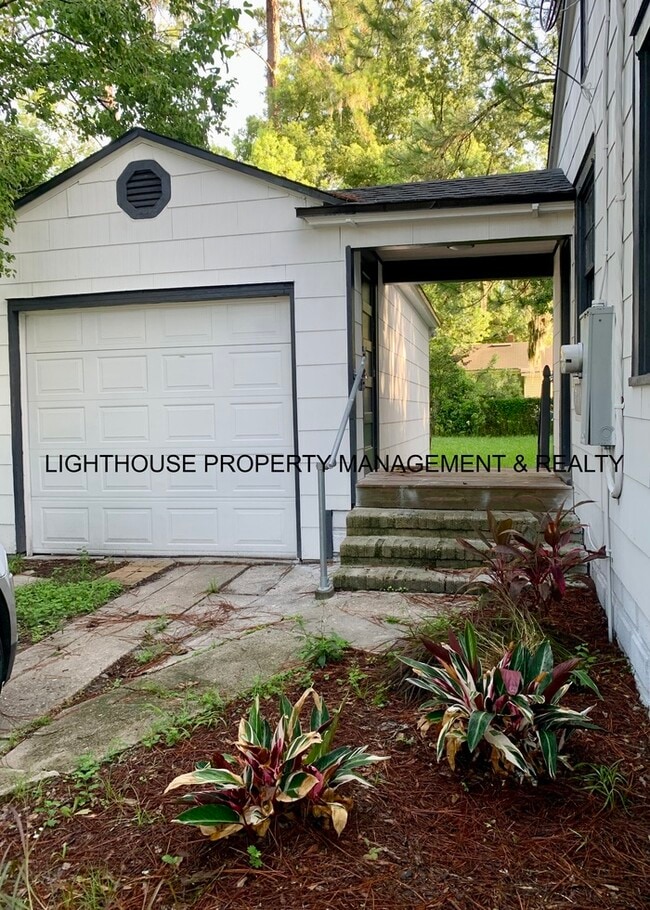 Photo - COMING SOON! Renovated 2 Bed/2 Bath Home! ...