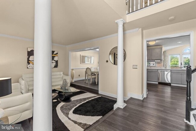 Photo - 18318 Lyles Dr