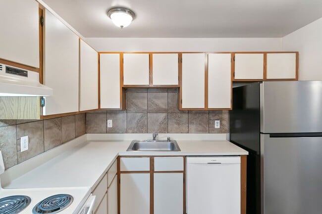 Photo - River Valley Apartments