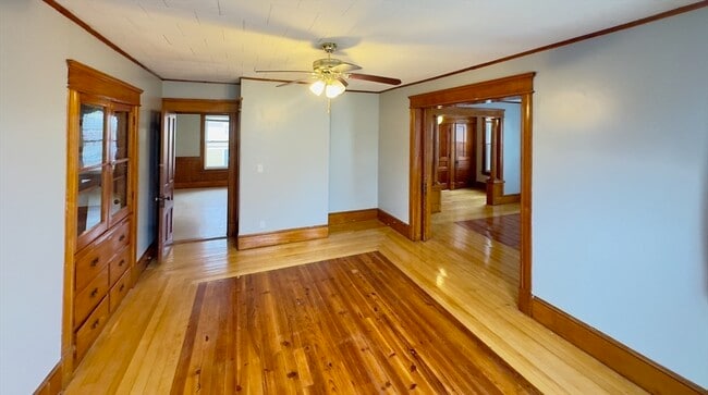 Photo - 168 Oak St Unidad 2