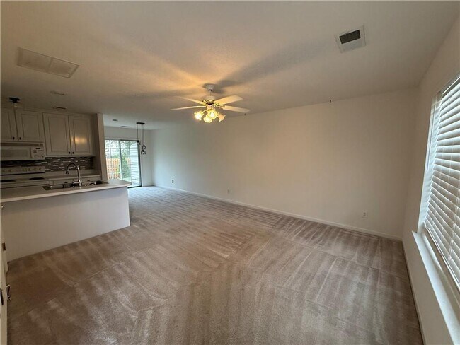 Photo - 2820 Florence Dr