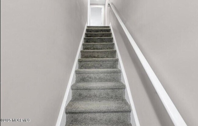 Photo - 700 Fifth Ave