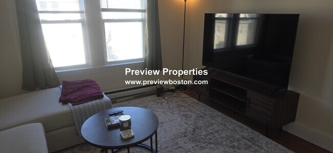 Photo - 25 Brackett St Unit 3