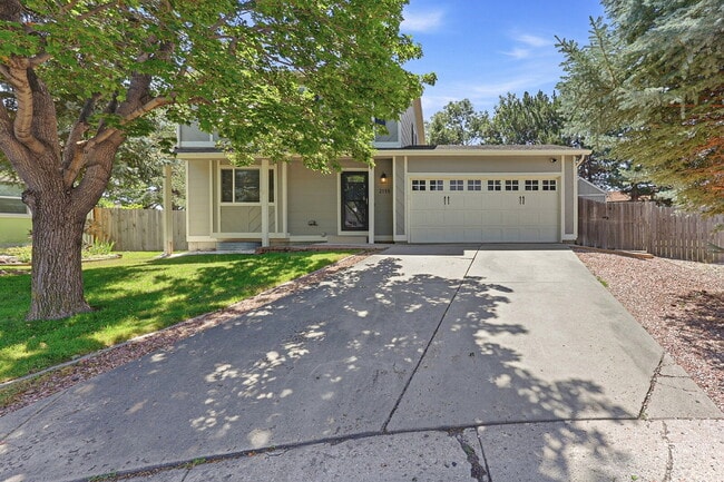 $2,695.95-4 Bed/ 3 Bath-Charming home in Colorado Springs with Central AC - $2,695.95-4 Bed/ 3 Bath-Charming home in Colorado Springs with Central AC