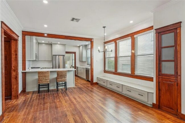 Photo - 216 Phosphor Ave