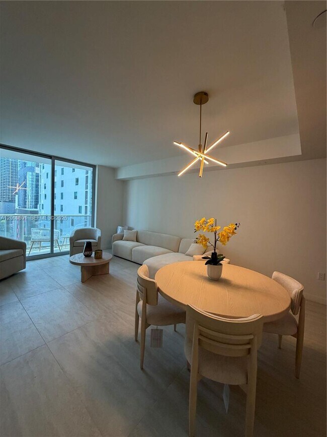 Photo - 77 SE 5th St Unit 1614