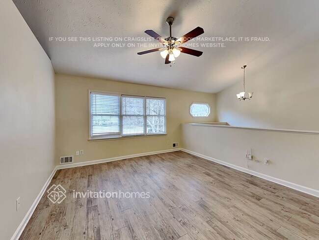 Photo - 1780 Rolling Hills Trail SE