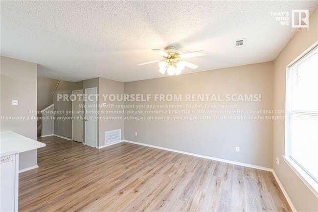 Photo - 688 W Martha Dr