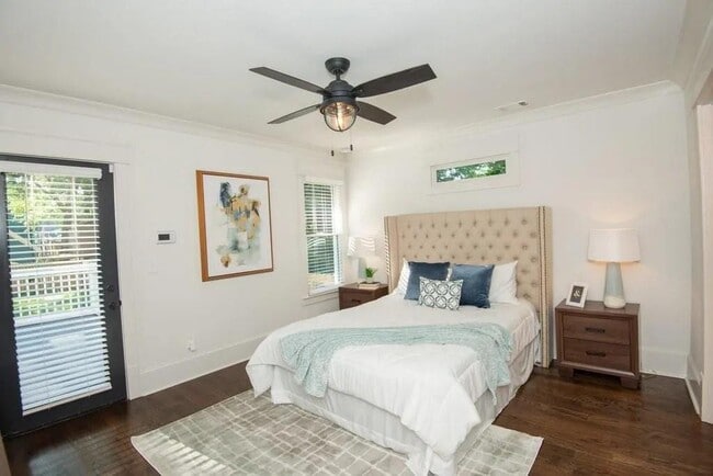 Photo - 314 Ashburton Ave SE