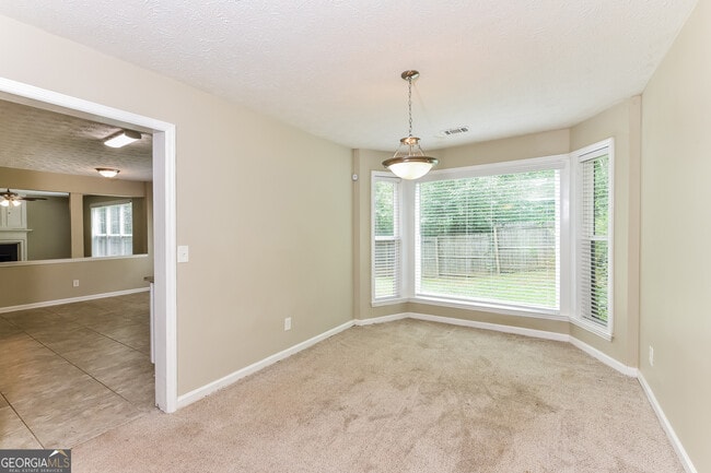 Photo - 3909 Wintersweet Dr