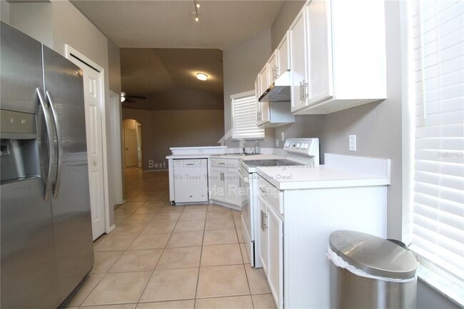 Photo - 464 Briar Bay Cir