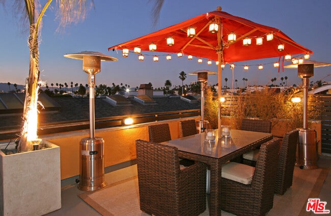 Photo - 2216 Main St Unit 204