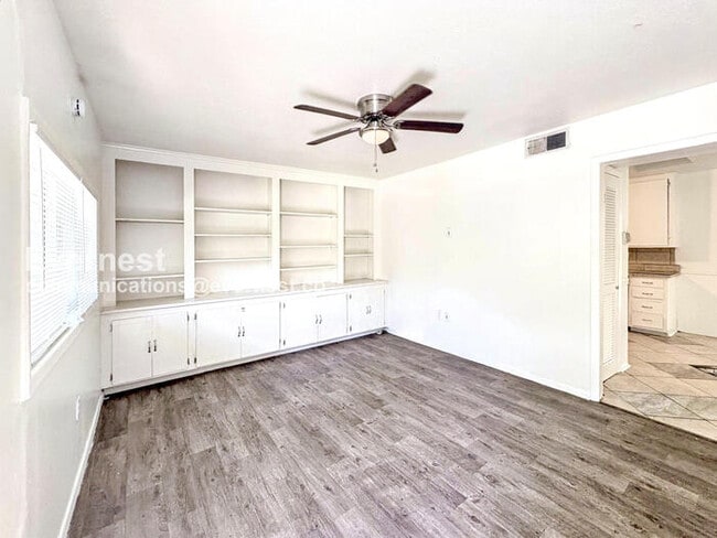 Photo - 2740 Teresa Dr