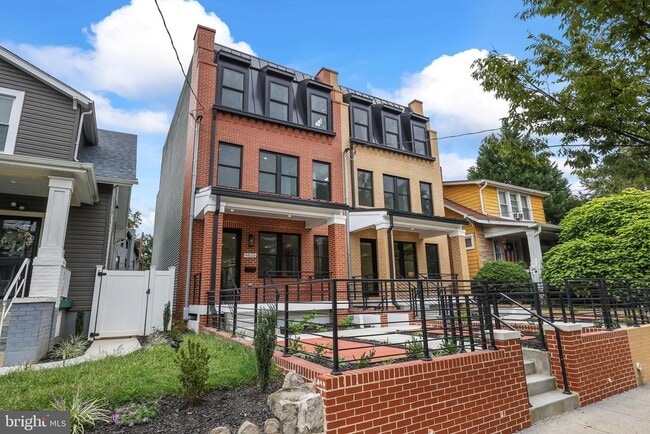 Building Photo - 4411.5 Illinois Ave NW Rental