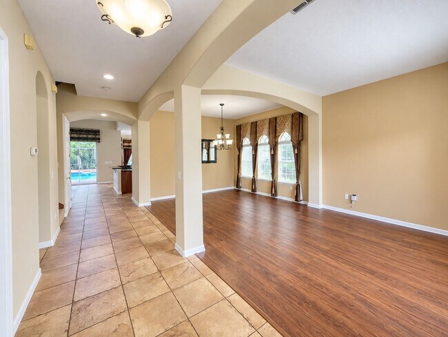 16331 Tudor Lake Ct