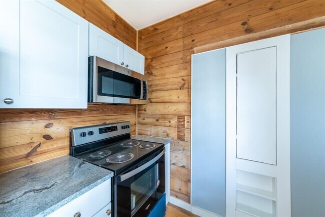 Photo - 3111 Grooms St