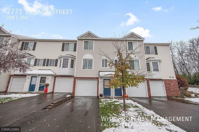 2 Bedroom Townhouse in Chanhassen Overlook... - 2 Bedroom Townhouse in Chanhassen Overlook...