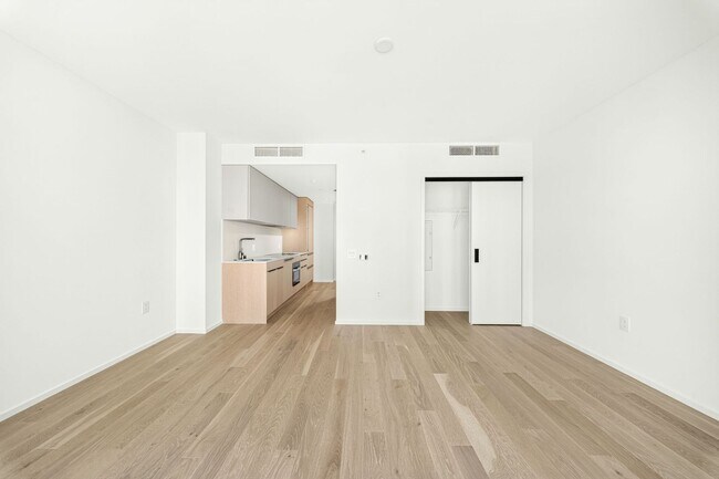 Photo - The Park Ward Village #622