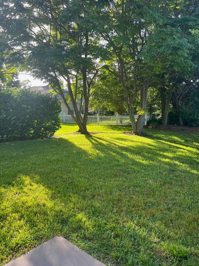 Photo - Fabulous 4/2 in Spring Glen Debary!