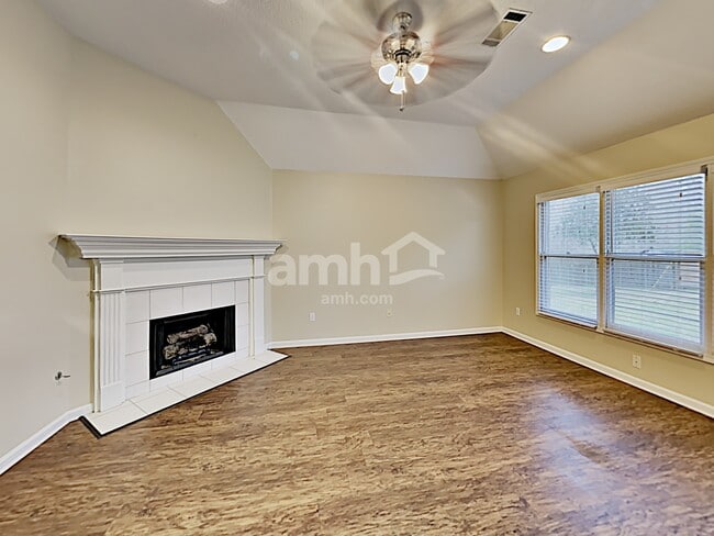 Photo - 1764 Meadow River Cv