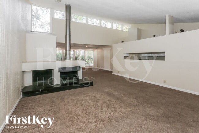 Photo - 5233 Edenshire Ave