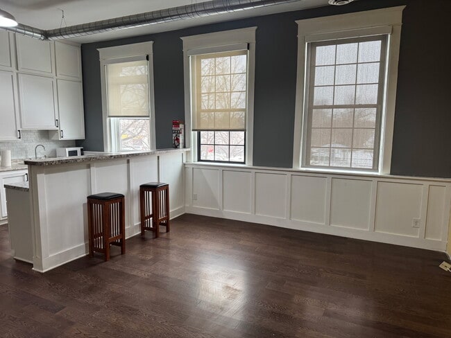 Photo - 647 York Ave Unit 2