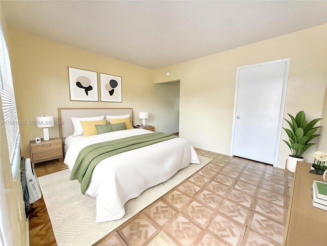 Photo - 1630 SW 4th St Unit 2