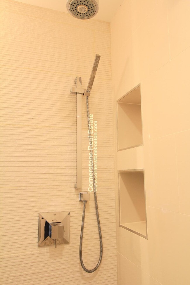 Photo - 39 Gray St Unit 3