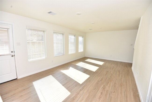 Photo - 18715 Cepagatti Dr