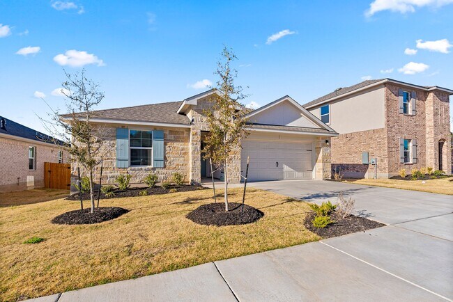 Photo - Modern Leander Living with Space to Grow and Room to Relax!