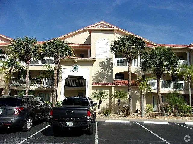 Building Photo - 464 Bouchelle Dr Unit 305 Rental