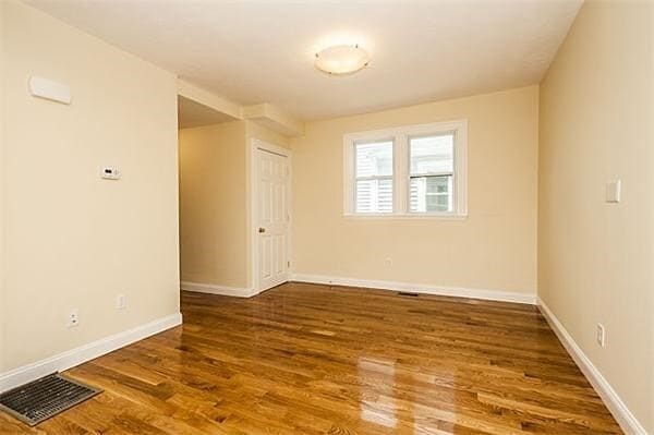 Photo - 18 Cottage Park Ave Unit 1A
