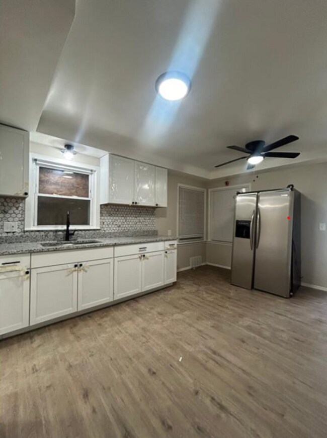 Photo - Freshly Renovated Single Family Home In De...