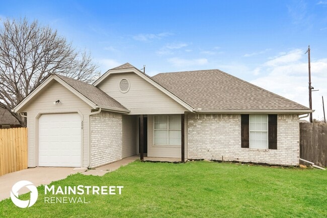 Photo - 200 Brook Cir