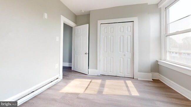 Photo - 2542 N 33rd St Unidad 3