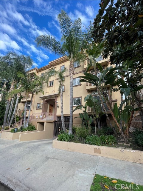 Building Photo - 4612 Vista Del Monte Ave Rental