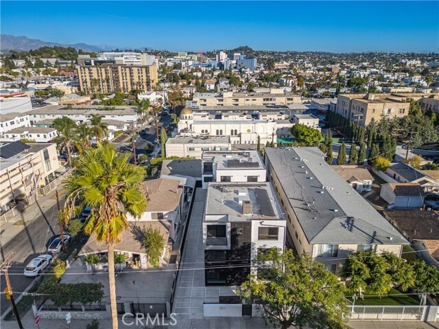 Photo - 1340 N Kingsley Dr Townhome