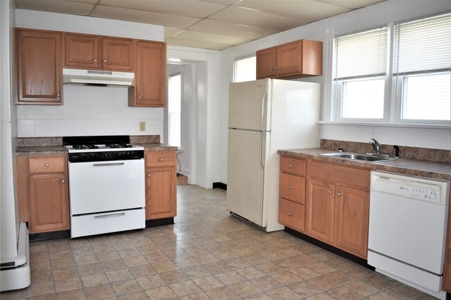 Photo - 542 Oak St Unit 542-1