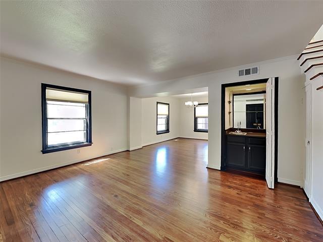 Photo - 6442 Bordeaux Ave