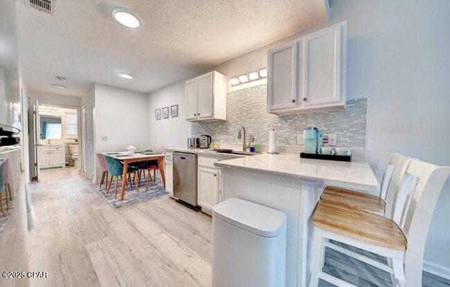 Photo - 2621 Lagoon Knoll Dr