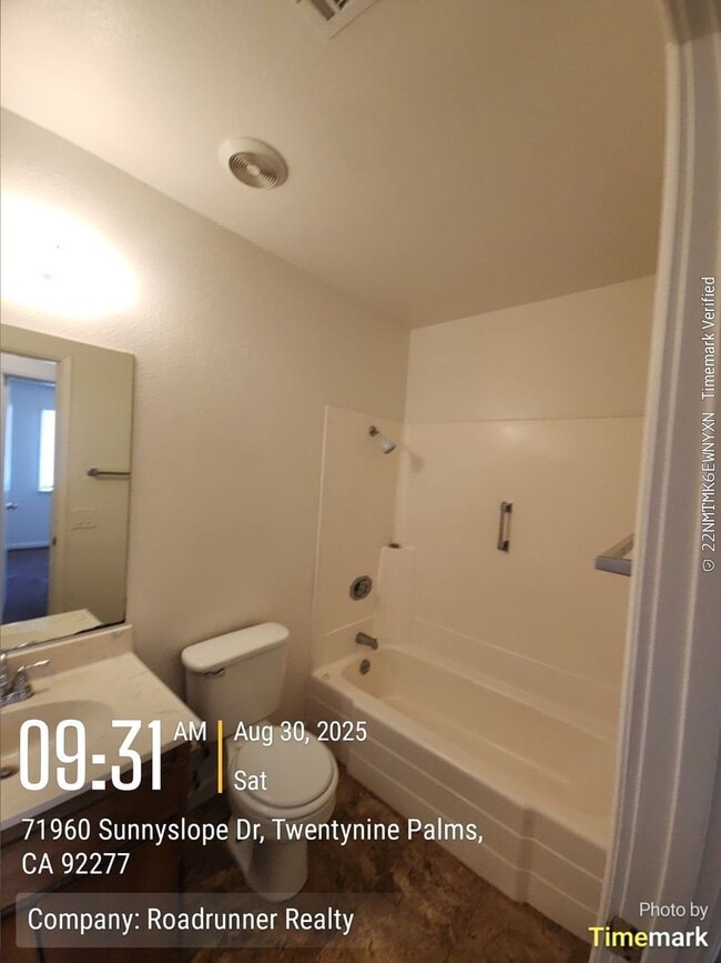 Photo - 71960 Sunnyslope Dr