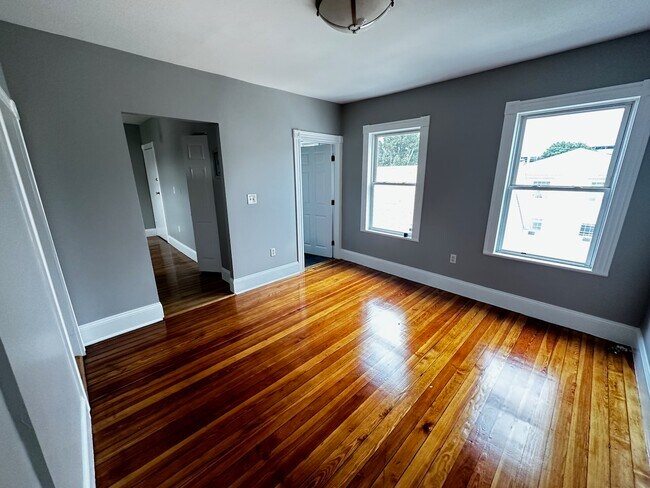 Photo - 33 Adamson St Unit 3