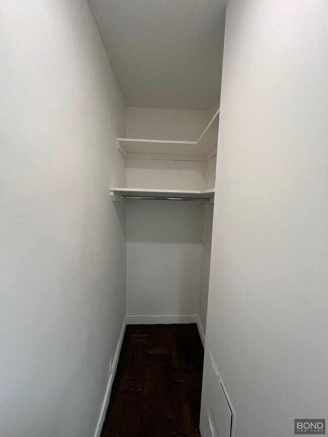 Photo - 140 E 46th St Apartamento Unidad 1R