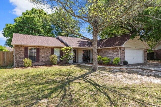 Building Photo - 425 Whirlaway Ct