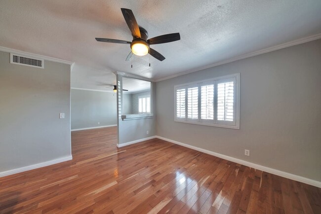 Photo - 6 Bed house with Pool near ASU