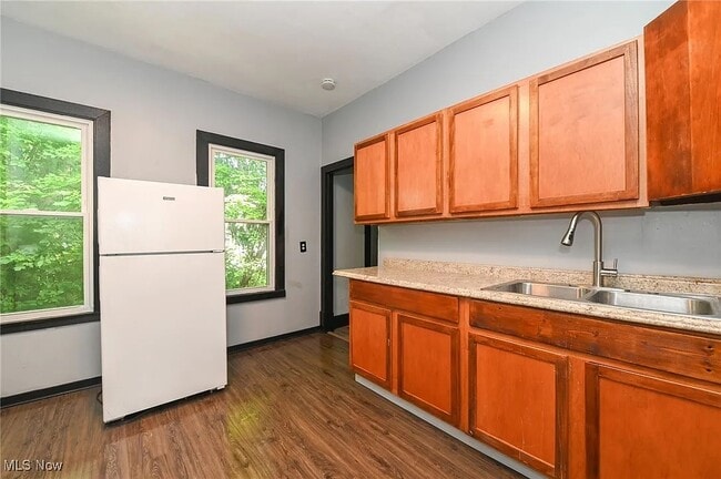 Photo - 3620 E 63rd St Unit Back