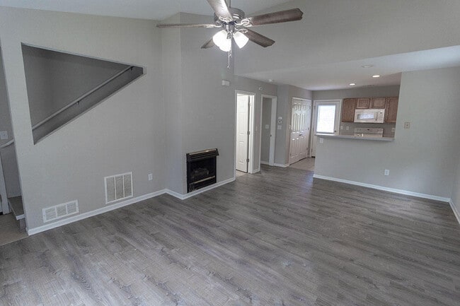 Photo - 1330 Godas Cir