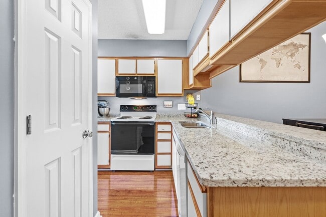 Photo - 2 Bed 2 Bath Long Term Rental - Windsor Green in Carolina Forest Unit 302