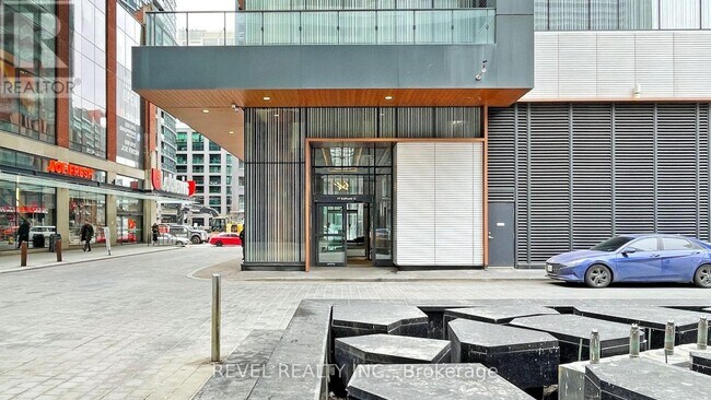 Photo - 19 Bathurst St Unit 3710